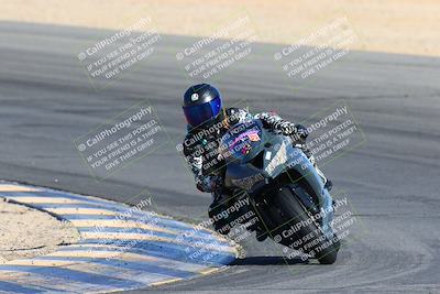 media/Feb-13-2022-SoCal Trackdays (Sun) [[c9210d39ca]]/Turn 10 (920am)/